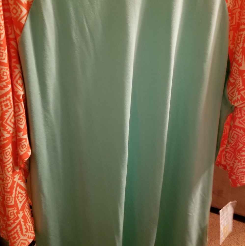 Lularoe Randy - Picture 2 of 2